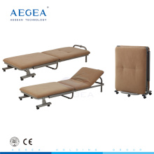 El hospital de la cubierta del colchón de la espuma de AG-AC010 acompaña la silla de cama plegable usada